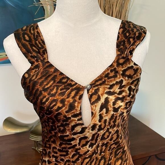 Vintage Hidden Treasures Satin Chemise - Picture 2 of 6